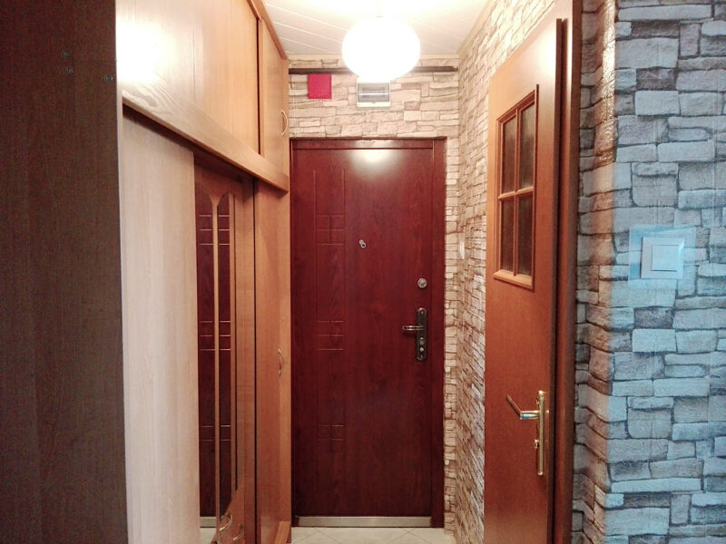 Mieszkanie dwupokojowe z loggią (4 piętro/pokoje rozkładowe/40 m²)
